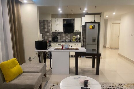 آپارتمان مبله دوخواب برج لاکچری ویو دریا در کیش