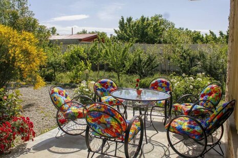 ویلا استخر روباز دوخواب در چهارباغ