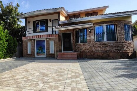 ویلا دوبلکس استخردار سه خواب آب پری در رویان