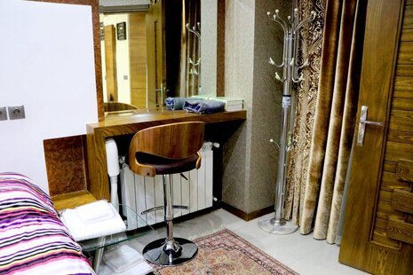 واحد 203 تکخواب لاولی روم (با صبحانه) در هتل آپارتمان اصفهان