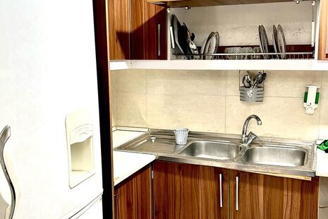 آپارتمان مبله دو خواب در صدرا