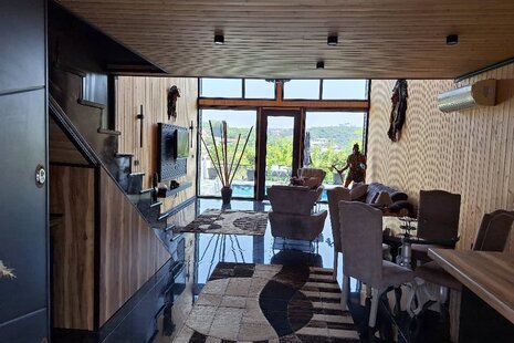 ویلا دوبلکس  استخردار تک خواب در بابل