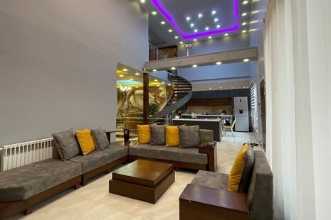 ویلا دوبلکس مبله دوخواب مریال در چهارباغ