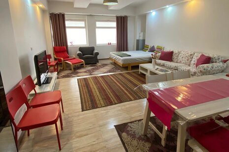 سوئیت مبله 61 متری لوکس در شیراز