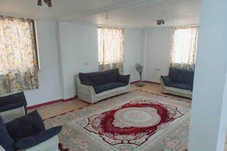 واحد مبله دوخواب در طبقه همکف ویلا در لاهیجان