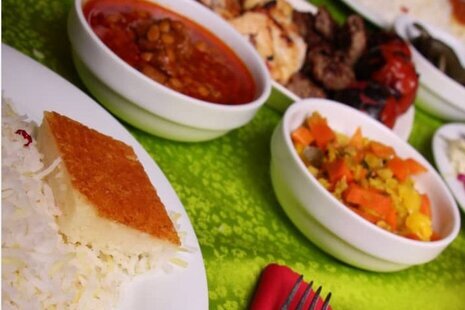 اتاق (3نفره ) درهتل آپارتمان در مشهد