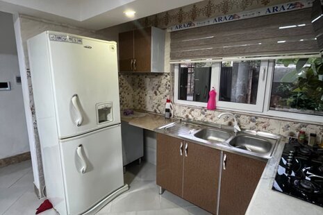 واحد دوخواب امیر در طبقه همکف ویلای کلاردشت