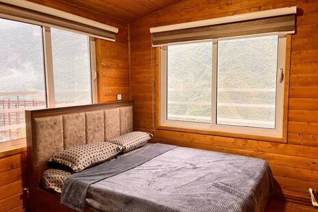 واحد مبله تک خواب در طبقه اول ویلا تنکابن