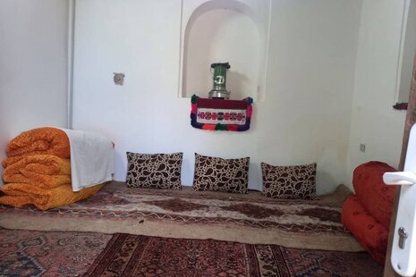 اتاق سنتی 3 در بومگردی سمنان