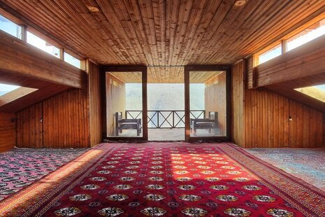 کلبه چوبی دوبلکس نیسا در روستای پاقلعه