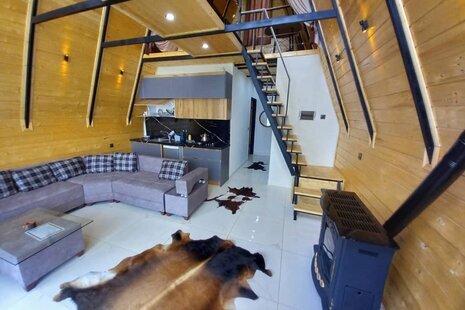 کلبه سوئیسی دوخواب  جکوزی دار در رامسر