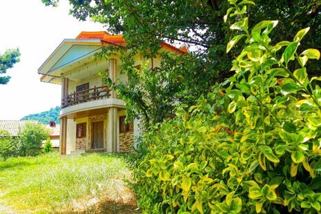 واحد در طبقه همکف در قلعه رودخان