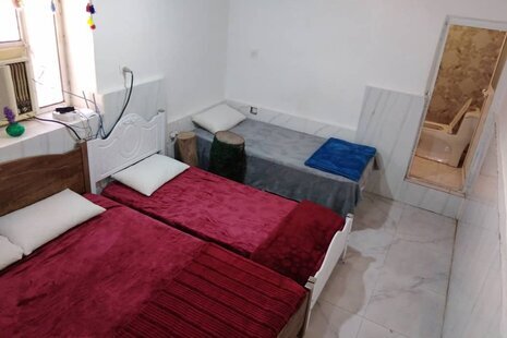 واحد ماجرای رنگی در اقامتگاه بومگردی هرمز