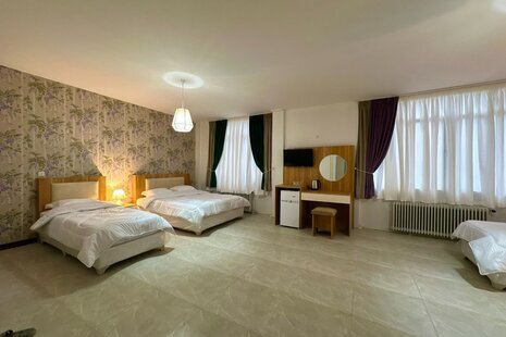 اتاق مبله چهار تخت 201 در فردوسی