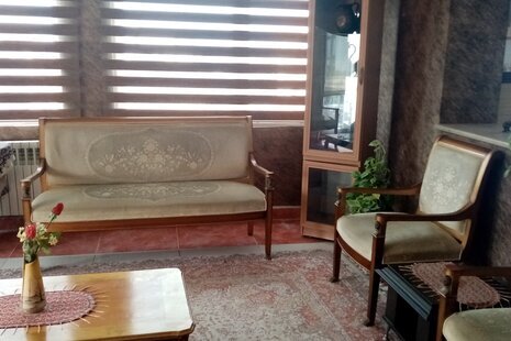 آپارتمان مبله در طبقه سوم اقامتی راد در رامسر