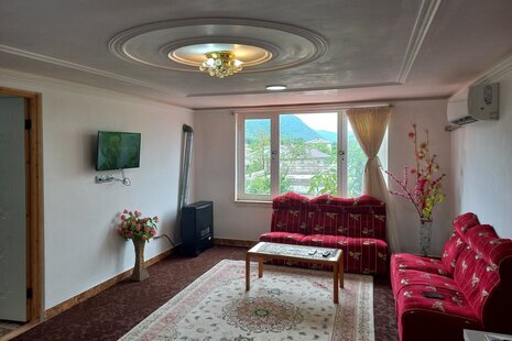 واحد دو خواب مبله در طبقه دوم ویلا ماسال