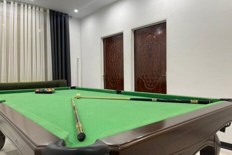 ویلا تریپلکس استخردارسرپوشیده دوخواب همراه با بیلیارد و ایرهاکی ملورین در رودهن