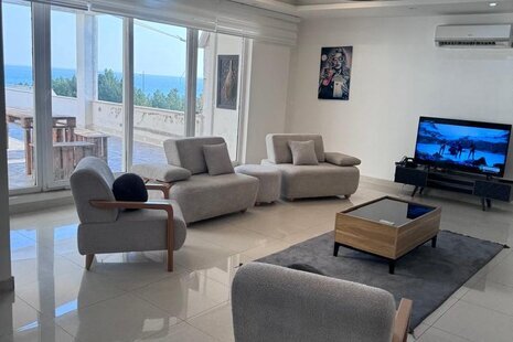 ویلا مبله جکوزی دار چهارخواب پنت فضایی در کیش