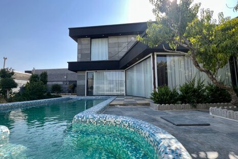 ویلا مدرن استخردار سرو در نمکلان