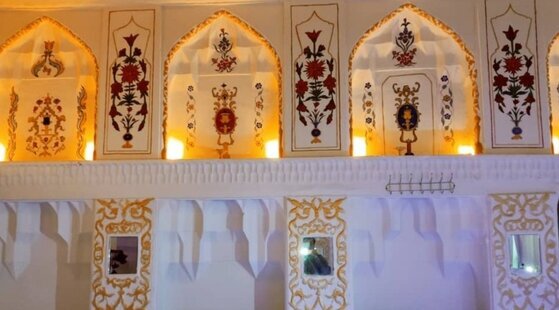 اتاق 4 تخت شاه نشین اقامتگاه بوم گردی در اصفهان