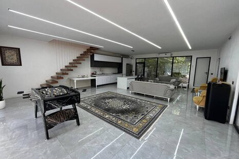 ویلا دوبلکس 3 خواب استخردار ملورین 2 در شهریار