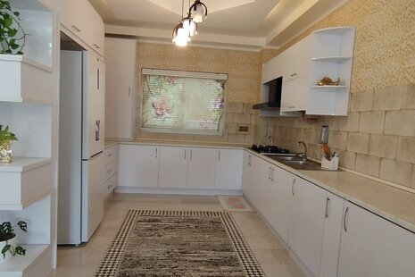 واحد دوخواب درطبقه اول ویلا در رامسر