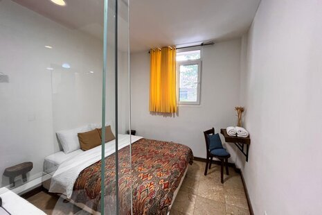 اتاق دو نفره خصوصی جکوزی در هاستل اصفهان