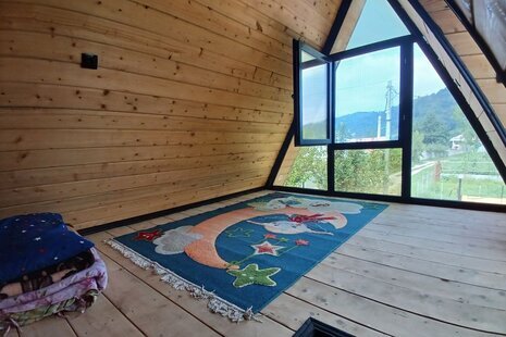 کلبه سوئیسی دوبلکس دوخواب خاتون در لاهیجان