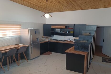 ویلا ساحلی استخردار سه خوابه در نور