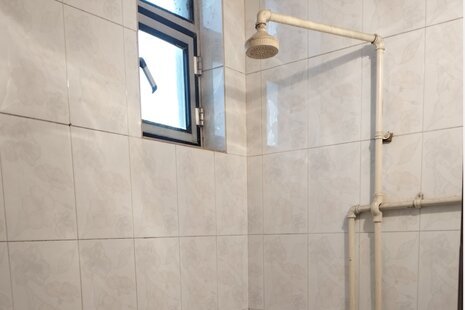 سوئیت شب واحد 5 در کرمانشاه