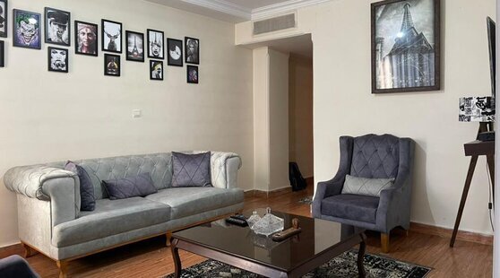 آپارتمان تک خواب در فردوس شرق