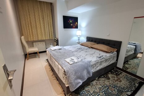 آپارتمان دوخواب سروآزاد 5 در تهران