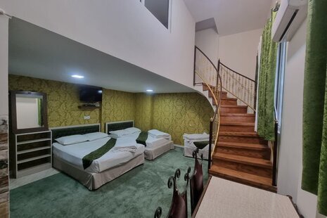 واحد دوبلکس 101 در هتل آپارتمان مشهد