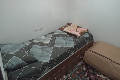 واحد مبله دوخواب واران در طبقه همکف ویلا رشت