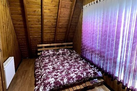 کلبه سوئیسی دو خواب مبله در رامسر