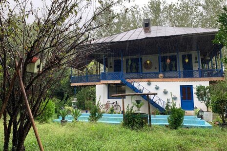 ویلا مبله دوطبقه سه خواب گیلماه در لاهیجان