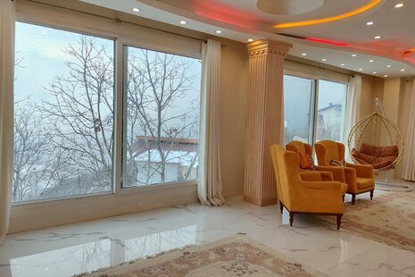 واحد تکخواب استخردار طبقه همکف ویلا در امامه فشم