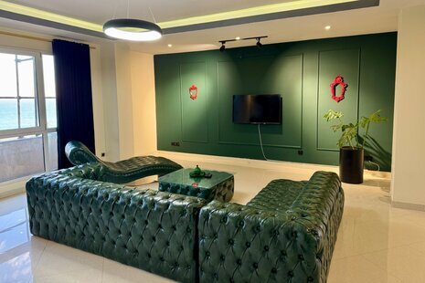 پنت هاوس دوبلکس جکوزی دار سه خواب سبز در کیش