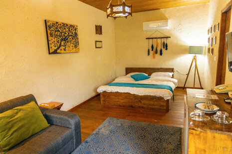 واحد تیکا در اقامتگاه بومگردی تنکابن