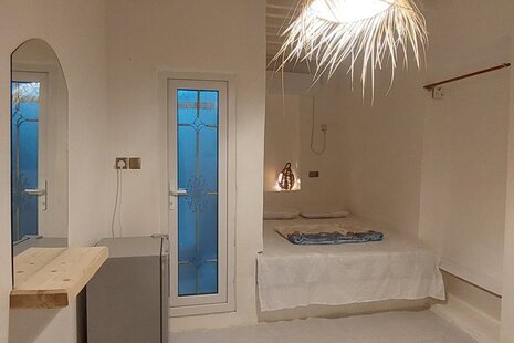 اتاق 12 متری 4 در اقامتگاه بومگردی قشم