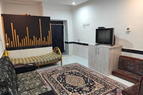 سویئت مبله هیرمن در سنندج