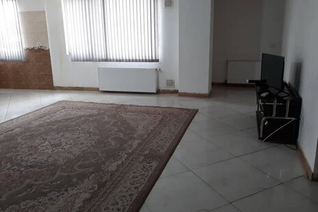 آپارتمان دو خواب باباطاهر طبقه دوم 3 در همدان