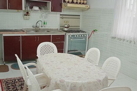 واحد مبله دوخواب در طبقه همکف ویلا در رامسر