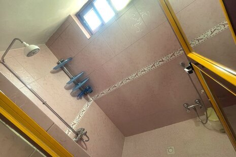 واحد دوخواب در طبقه اول ویلا طبیعت 11 در رامسر