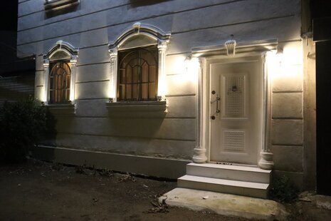 سوئیت سفید در بندرانزلی