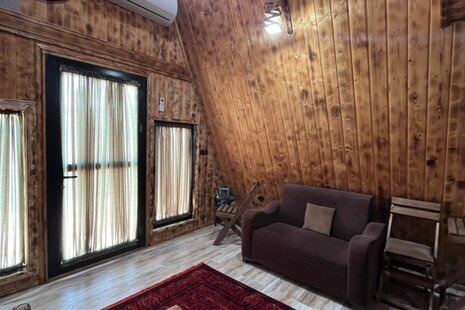 کلبه سوئیسی مبله تکخواب آریا من در تنکابن