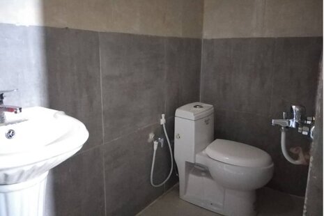 واحد مداد رنگی در اقامتگاه بومگردی هرمز