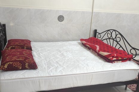 آپارتمان تکخواب گل نرگس در اصفهان