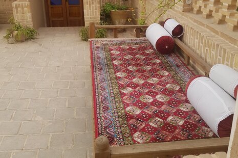 اتاق 2 تخته شهنای در اقامتگاه بومگردی در کاشان