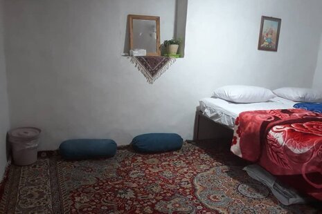 اتاق 2 تخته طبقه زیرهمکف در اقامتگاه بومگردی اصفهان